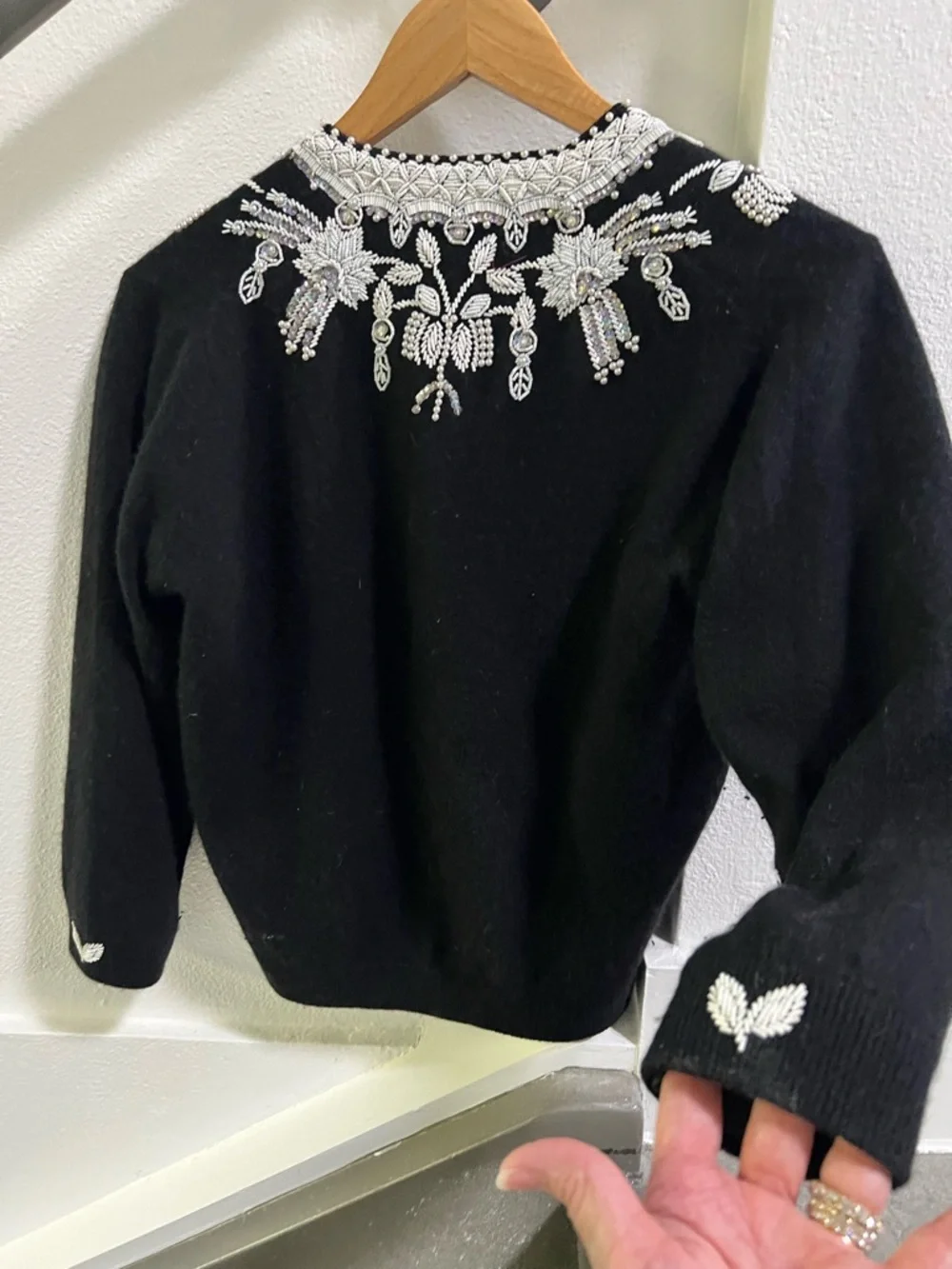 Anne Scott Vintage Embellished Black Women's Cardigan Sweater - Picture 6 of 12